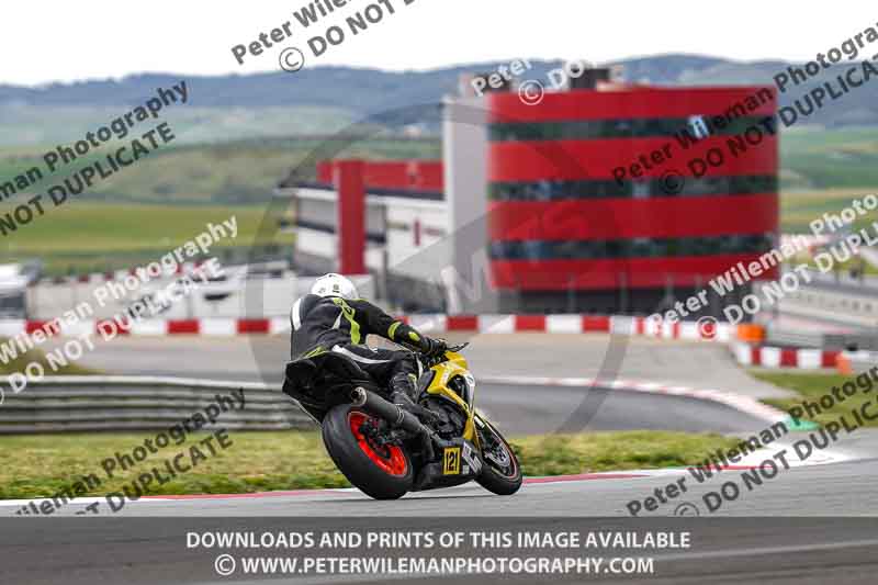cadwell no limits trackday;cadwell park;cadwell park photographs;cadwell trackday photographs;enduro digital images;event digital images;eventdigitalimages;navarra;no limits trackdays;peter wileman photography;racing digital images;trackday digital images;trackday photos